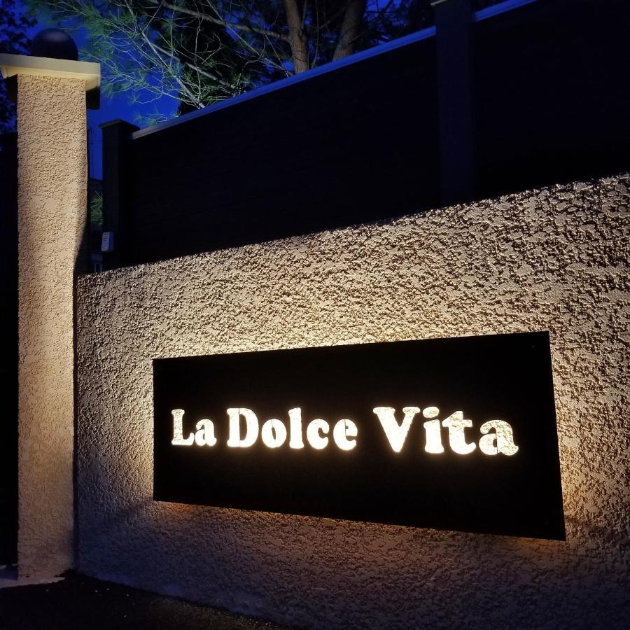 La Dolce Vita - Studio Dans Propriete Avec Piscine Montpeyroux  المظهر الخارجي الصورة